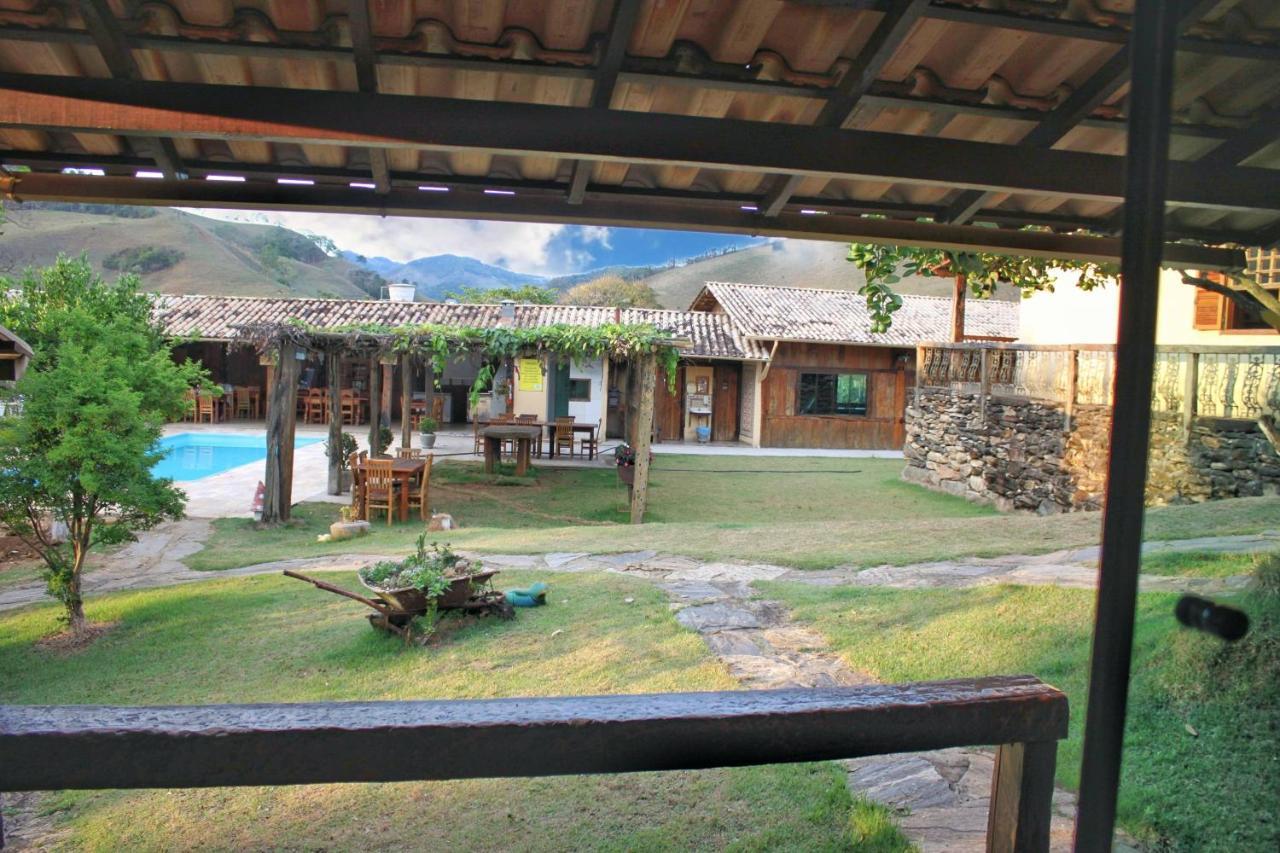 Pousada & Parada Olhos D'Agua Oliveira Fortes Exteriör bild