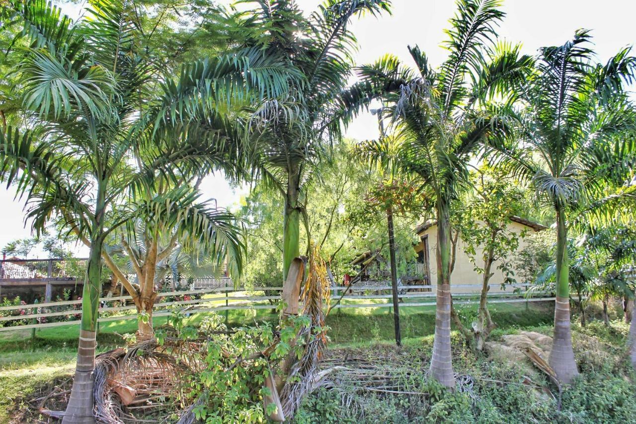 Pousada & Parada Olhos D'Agua Oliveira Fortes Exteriör bild